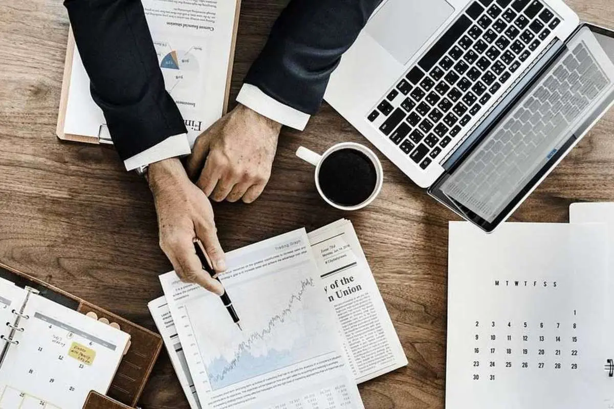 کارآفرینان باتجربهتر، در تحویل کار بدقولترند