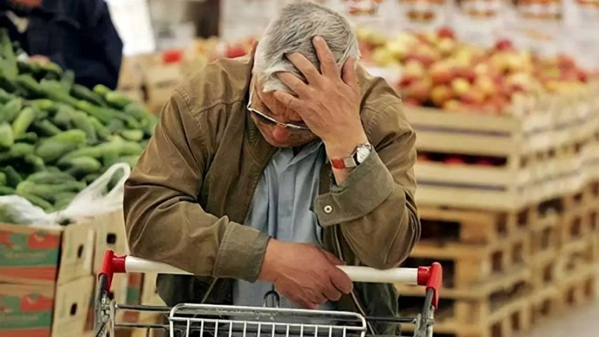 قیمت کالا‌های اساسی در فروردین ماه چقدر تغییر کرد؟
