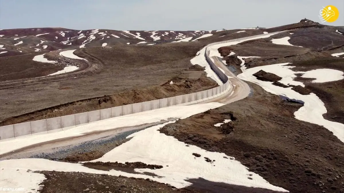 (تصاویر) ادامه دیوارکشی ترکیه در مرز ایران