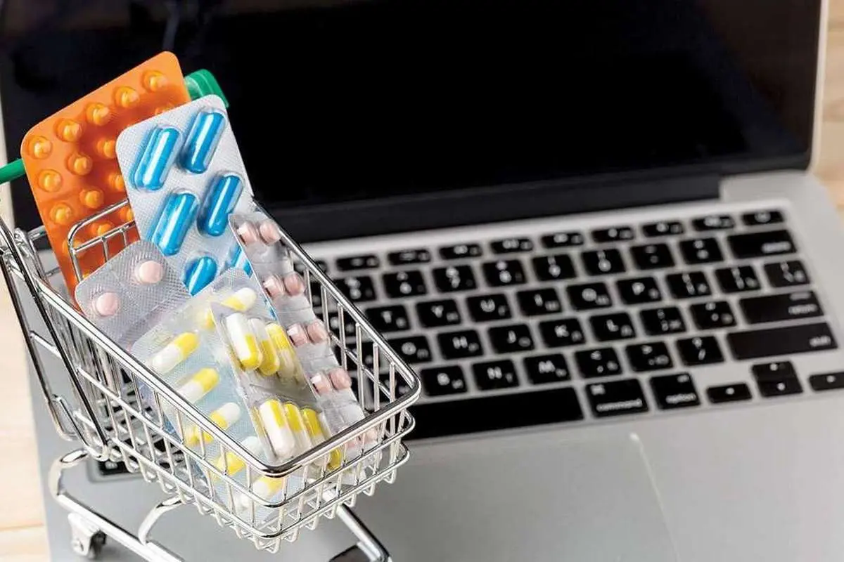 اولتیماتوم به داروخانههایی که اینترنتی دارو میفروشند
