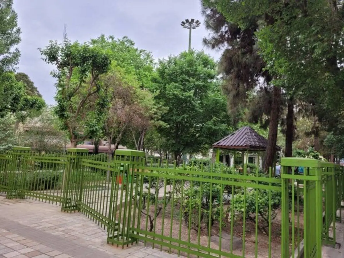 آقایان وارد نشوند؛ نرده‌کشی امنیت «زنان» را تامین می‌کند؟!