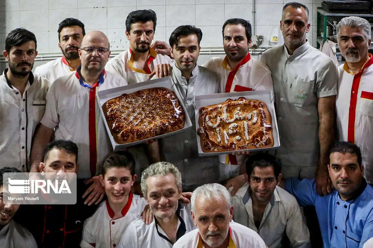 (تصاویر) اوروشلوخ کوکه سی؛ نان رمضان