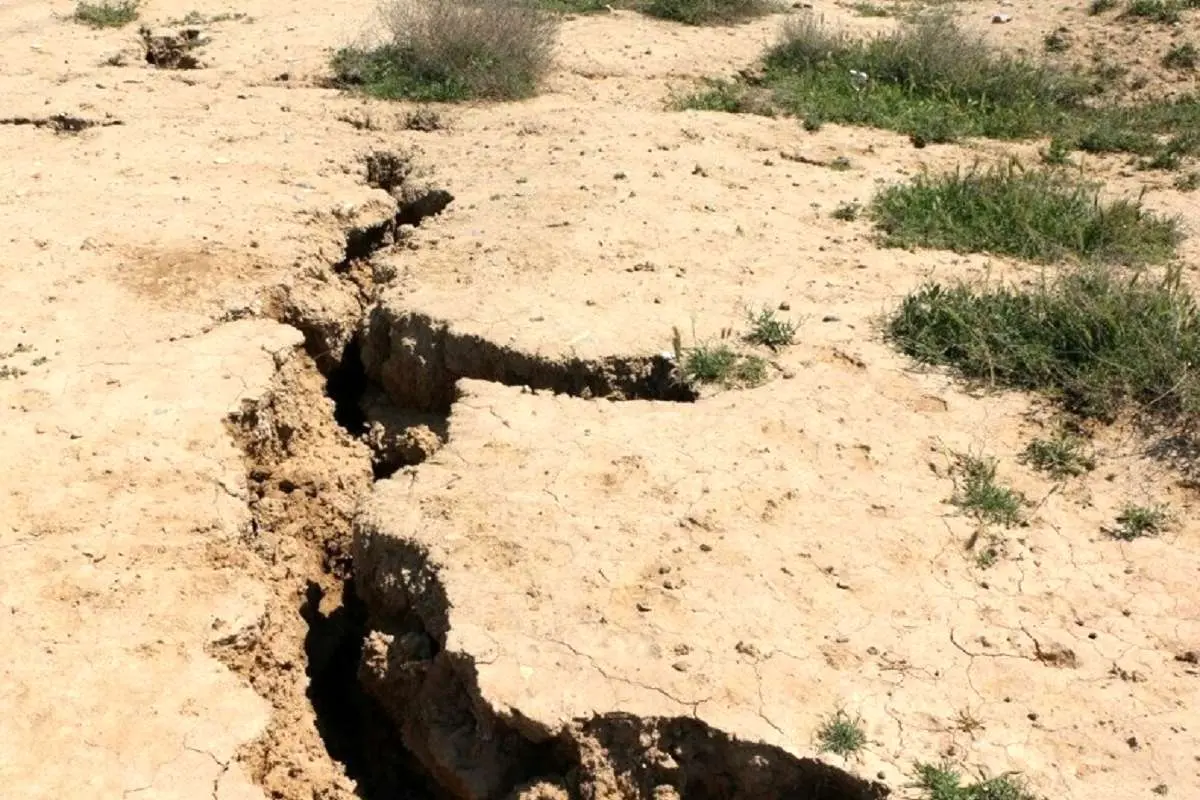 ایران دارای رنگینکمانی از گسلها است