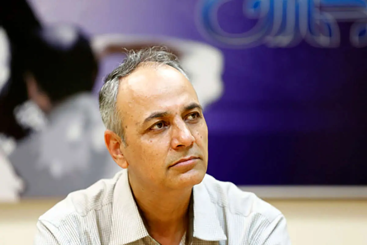 احمد زیدآبادی: نیم کاسهای زیر این کاسه است