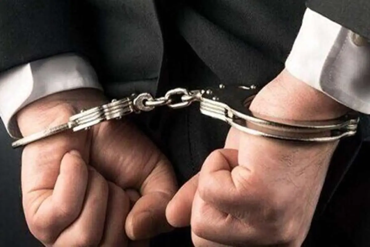 مدعی نفوذ در پزشکی قانونی، ماساژور از آب درآمد!