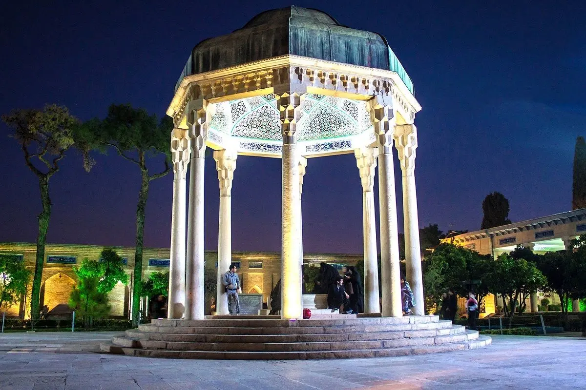 تفال به حافظ ۱۱ اردیبهشت ماه ۱۴۰۱