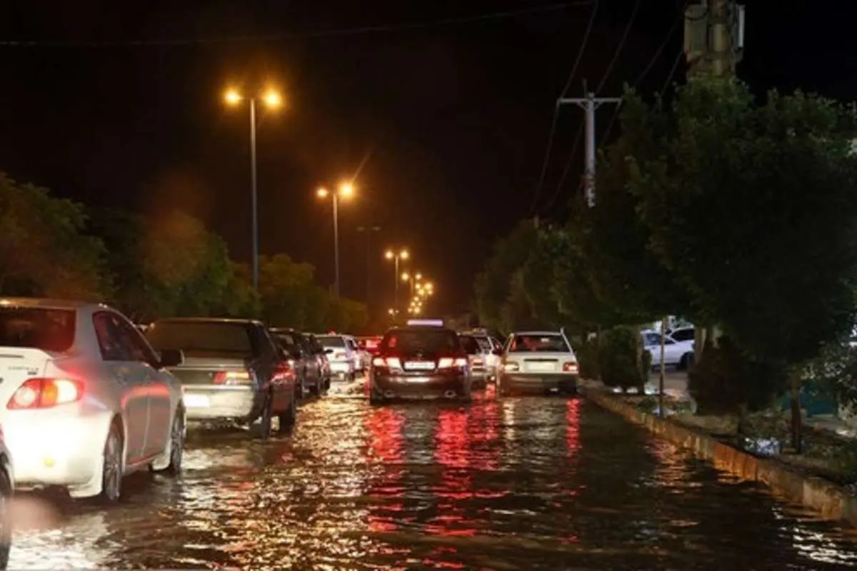 سیل بند یزد شکست؛ تعطیلی مدارس در یزد و زارچ