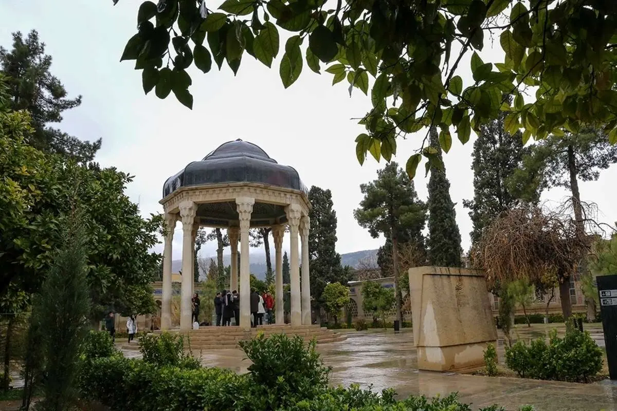 تفال به حافظ ۱۲ اردیبهشت ماه ۱۴۰۱