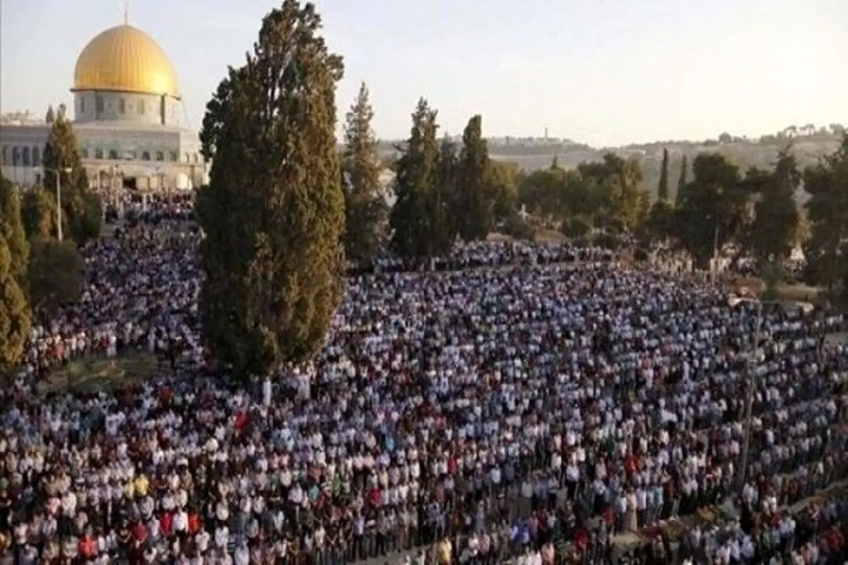 فلسطینی‌ها در «مسجدالاقصی» نماز عید فطر را خواندند
