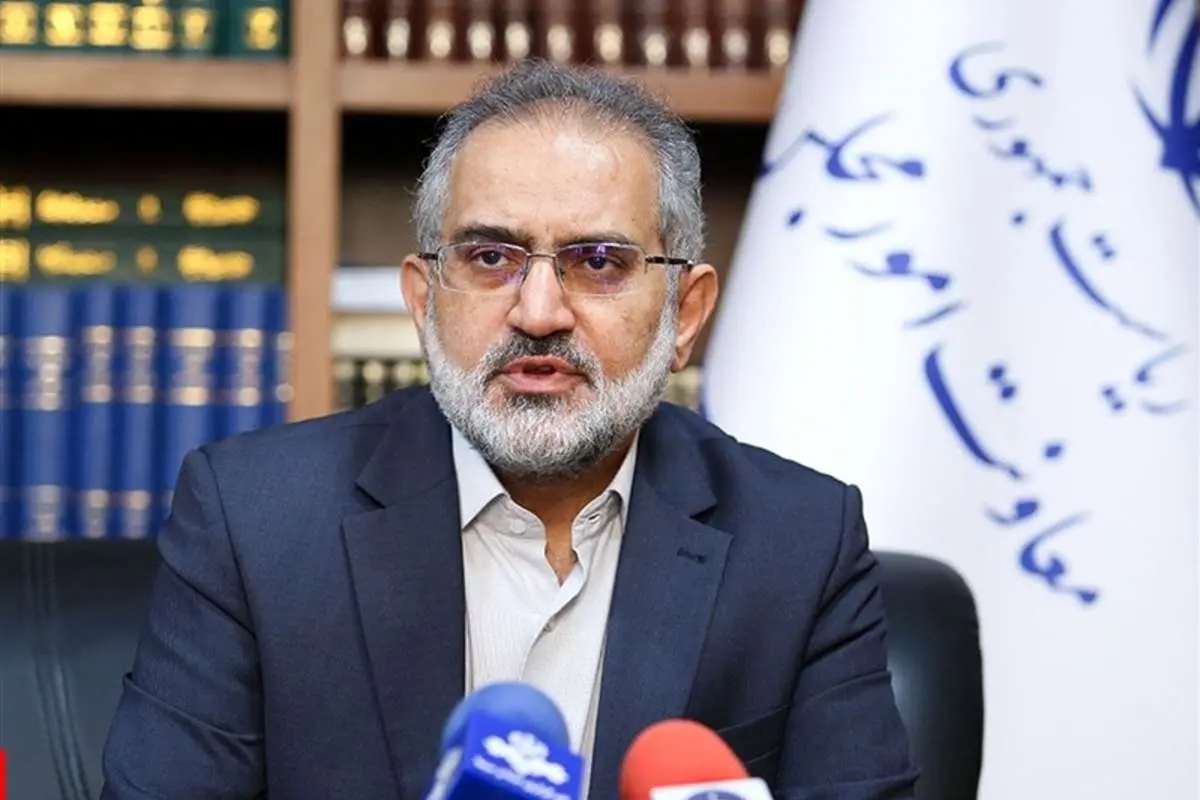 «هیچ وزیری تاکنون کارت زرد دریافت نکرده است»