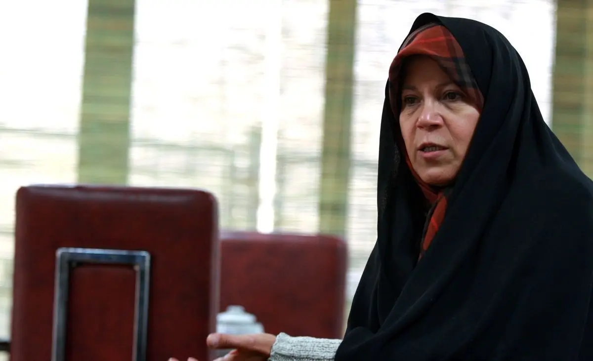 خبرگزاری فارس: اظهارات فائزه هاشمی قابل پیگرد امنیتی است