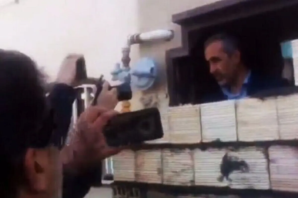 دیوار کشی مقابل خانه‌ای با حکم قضایی؛ خانواده حبس شد