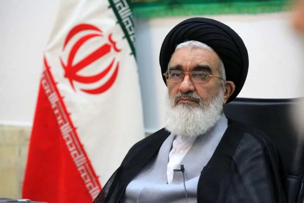 امام جمعه قم: باید کلانتریهای ویژه بانوان در کشور ایجاد شود