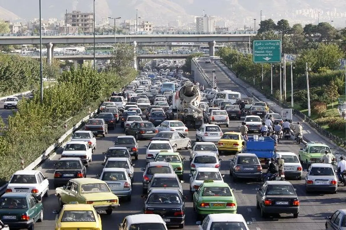 علت ترافیک سنگین امروز بزرگراه همت چه بود؟