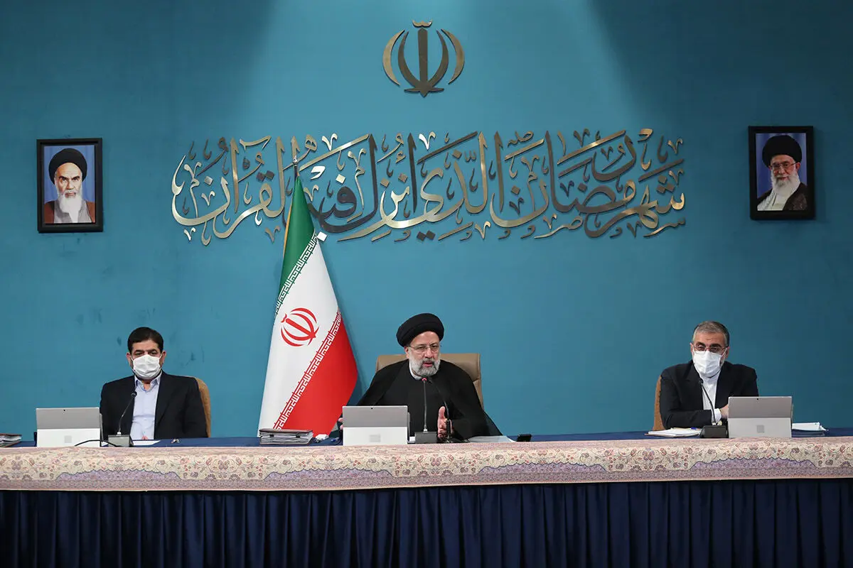 رئیسی: مشکلات فقط با دستور دادن حل نمی‌شود