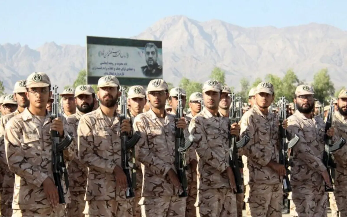افزایش حقوق سربازان چه شد؟