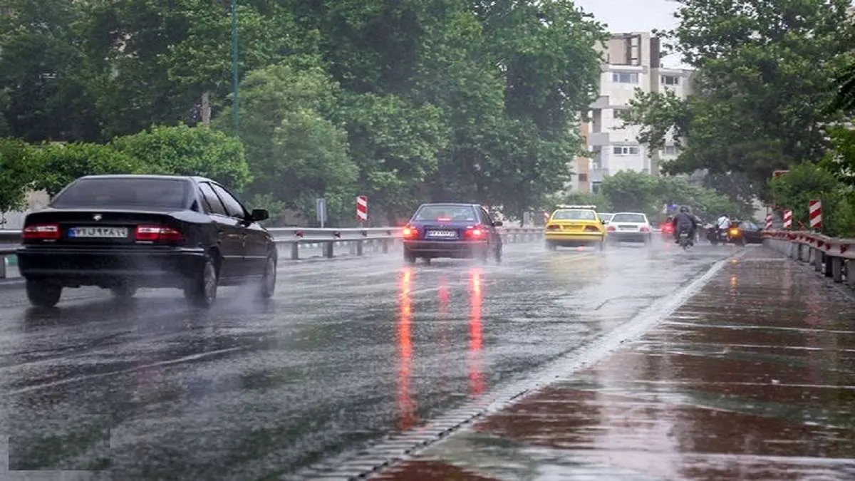 رگبار باران رعد وبرق در تهران