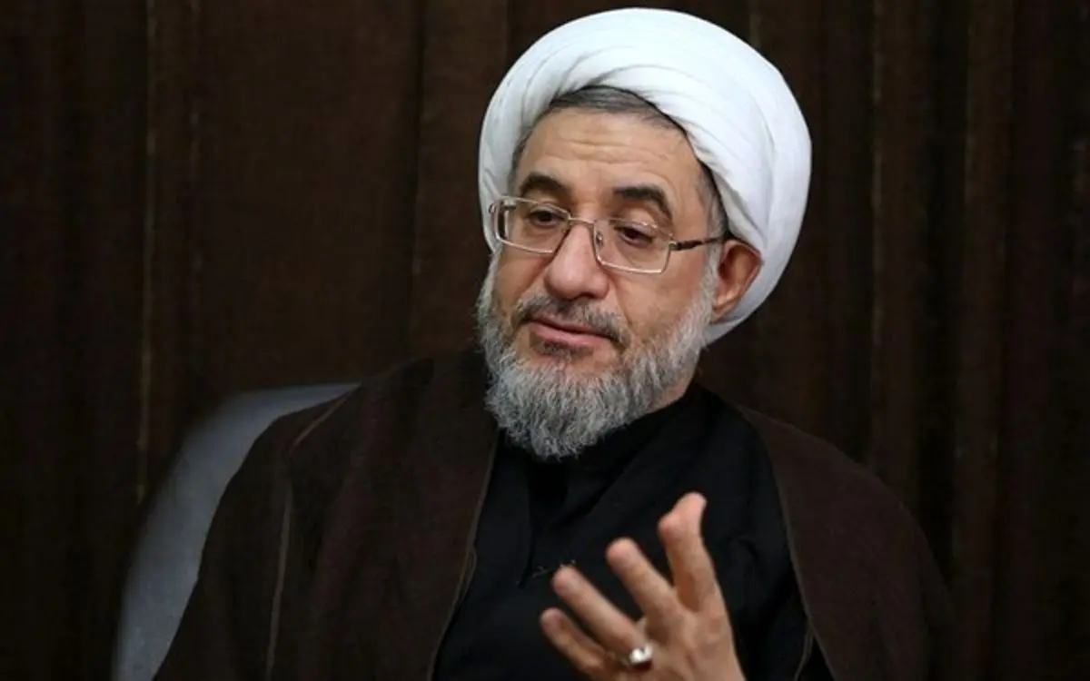‏آیت‌الله اراکی: تصمیم‌گیران فضای مجازی از هیاهوها نترسند