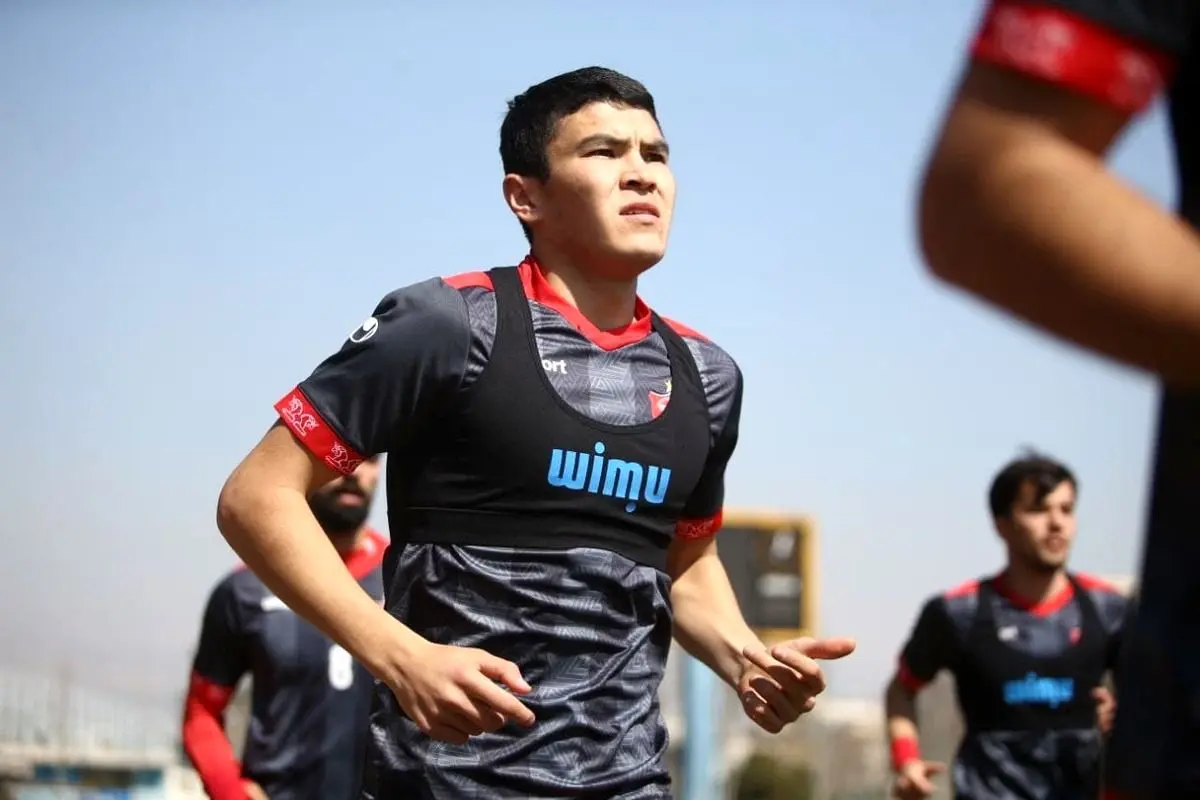 (عکس) مهاجم گل‌نزن پرسپولیس در لباس عربی