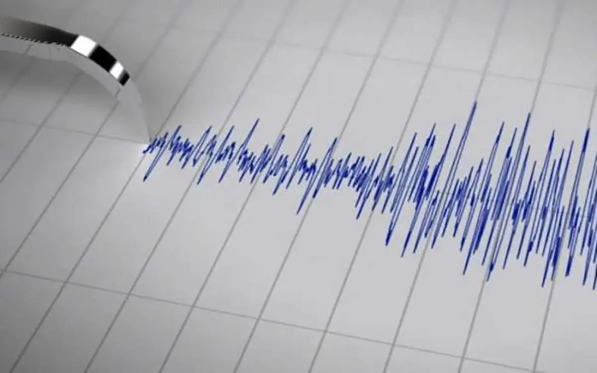 زلزله ۴.۳ریشتری «خانه زنیان» در فارس را لرزاند
