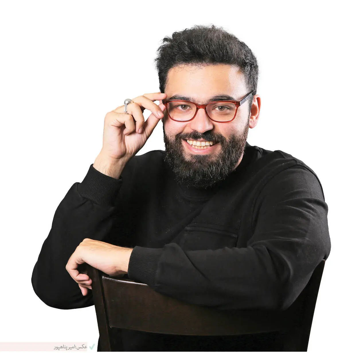 (ویدئو) عقد مجری معروف تلویزیون روی آنتن زنده