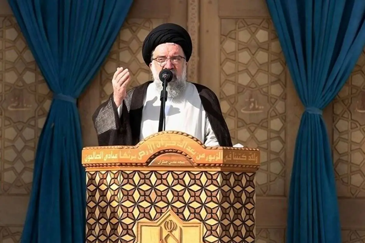 احمد خاتمی: گرانیها افسارگسیخته و رنجآور شدهاند