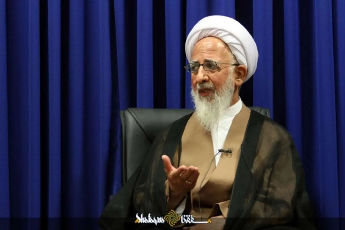 آیتالله جوادی آملی: ملّت بدون مال، ملّت ویلچری است