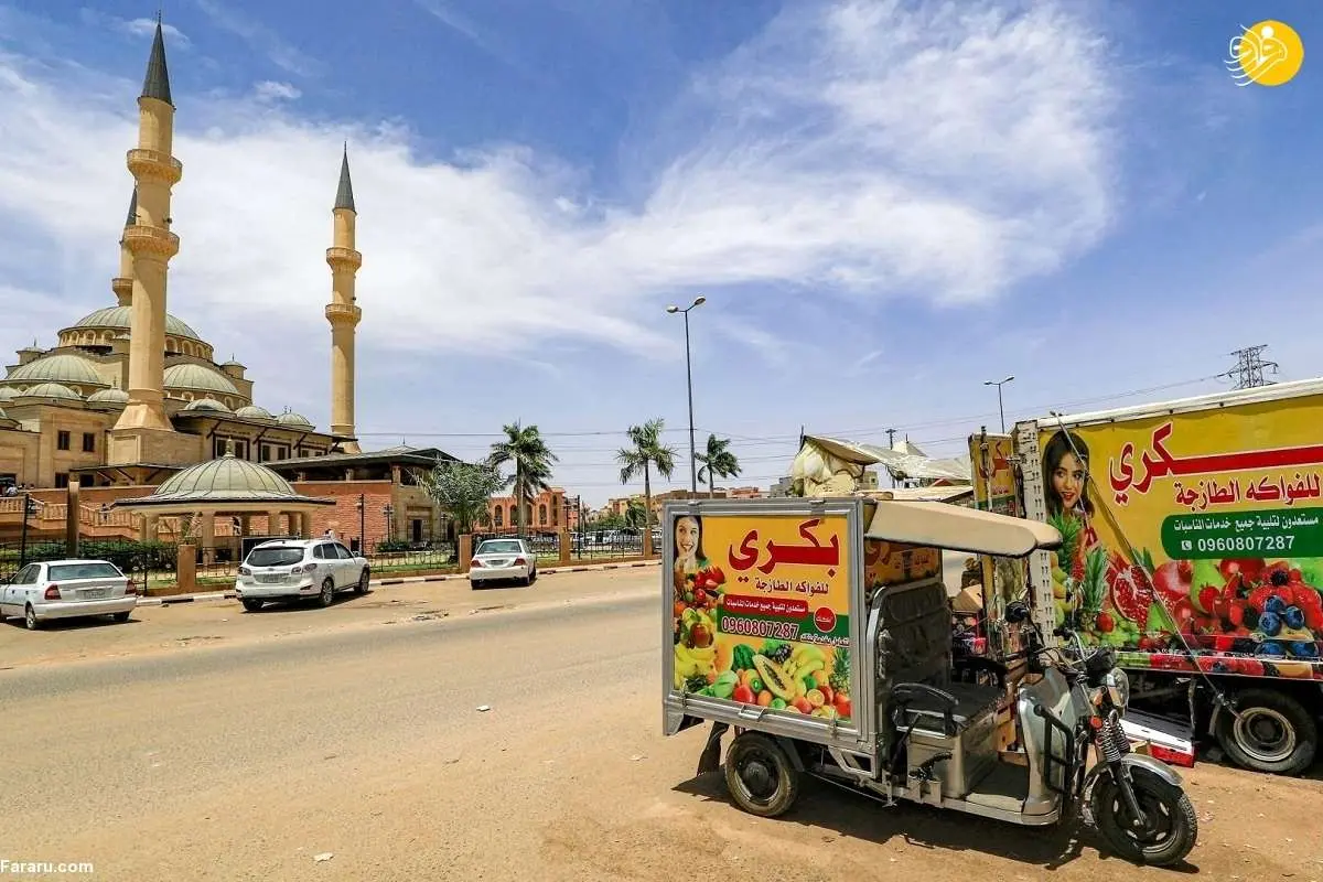 (تصاویر) استفاده از ریکشاهای برقی درپی افزایش قیمت بنزین در سودان