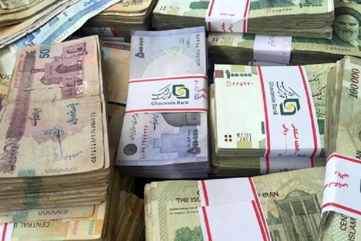 چرا در انتشار اسامی بدهکاران بزرگ بانکی تبعیض قائل می‌شوند؟