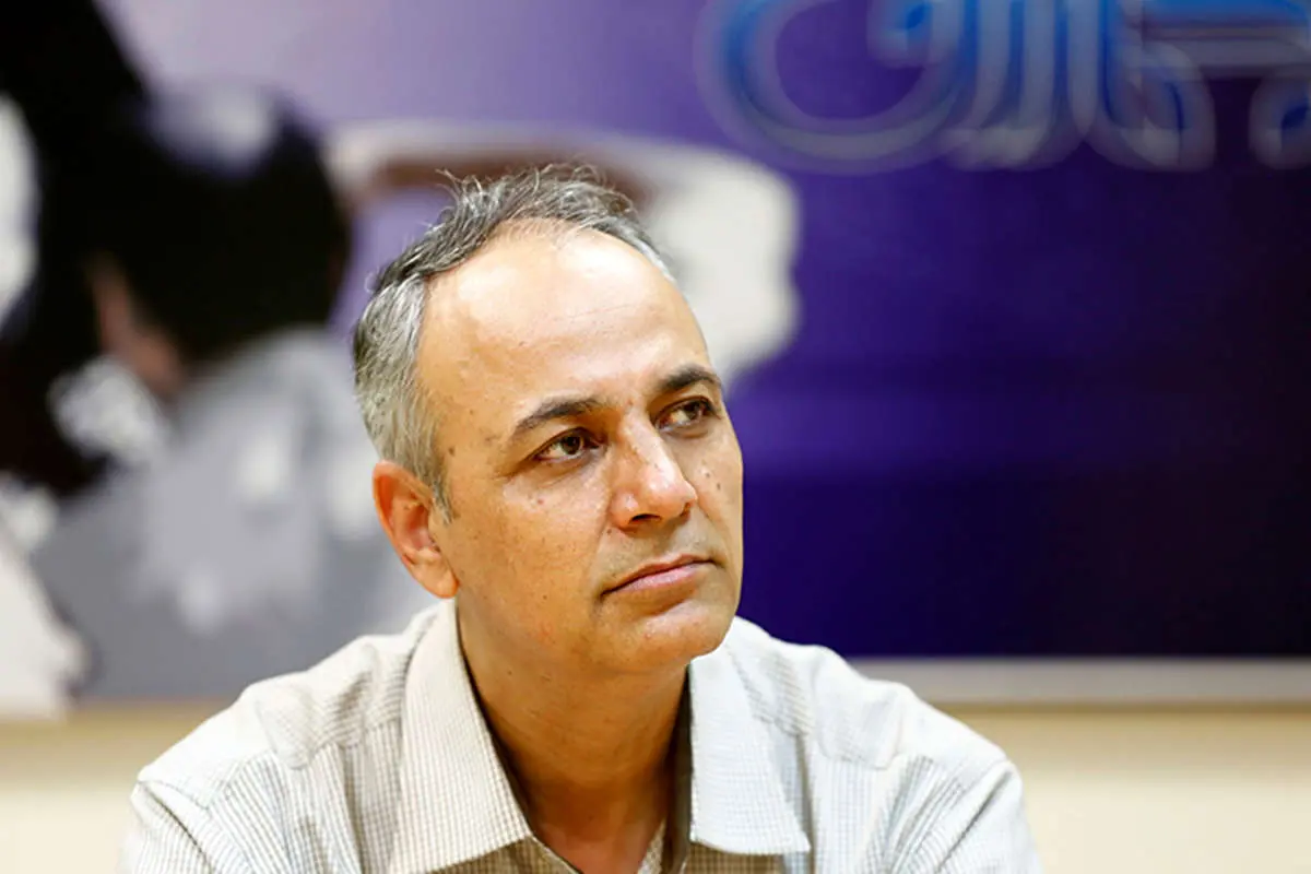 احمد زیدآبادی: شفافیت علنی شدن رای نمایندگان نیست