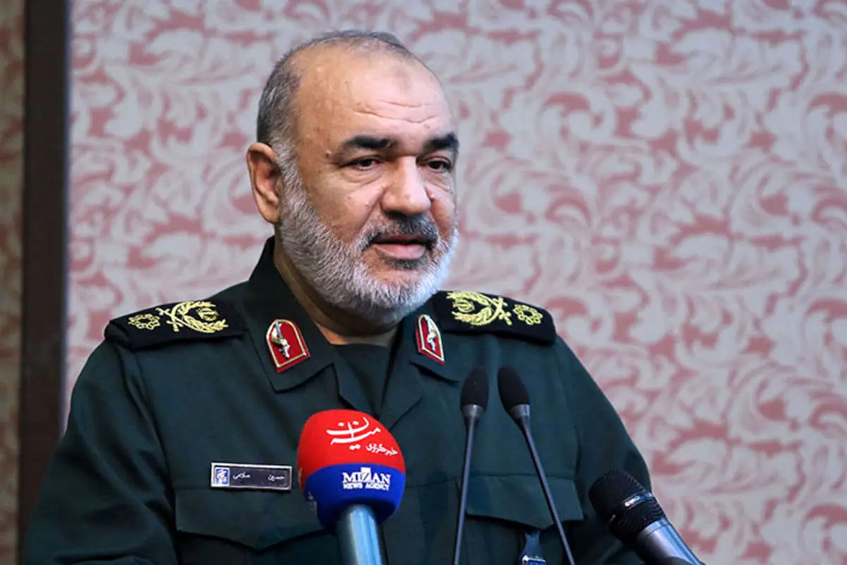 سلامی: مدام دروغ منتشر می‌کنند تا مردم مقابل نظام قرار بگیرند