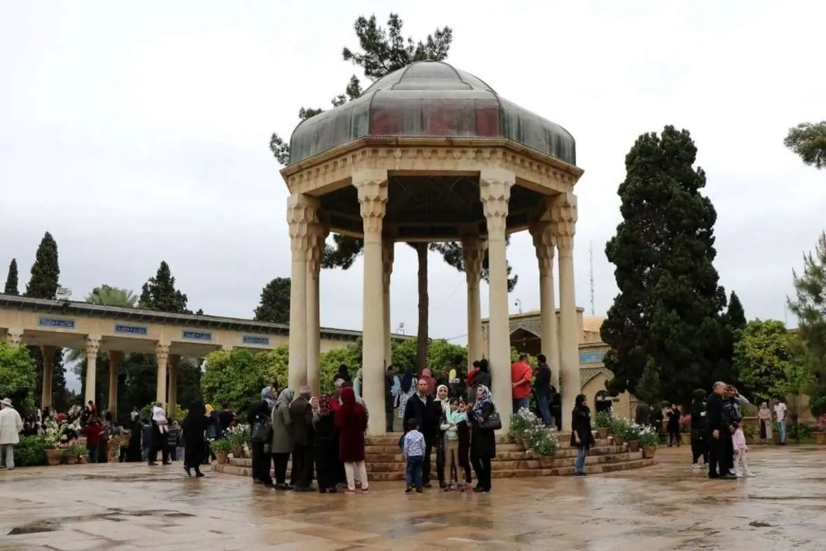 تفال به حافظ ۲۱ اردیبهشت ماه ۱۴۰۱