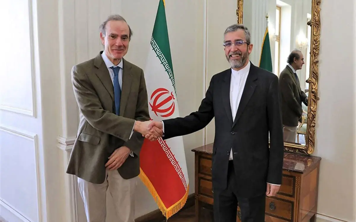 انریکه مورا با باقری دیدار کرد