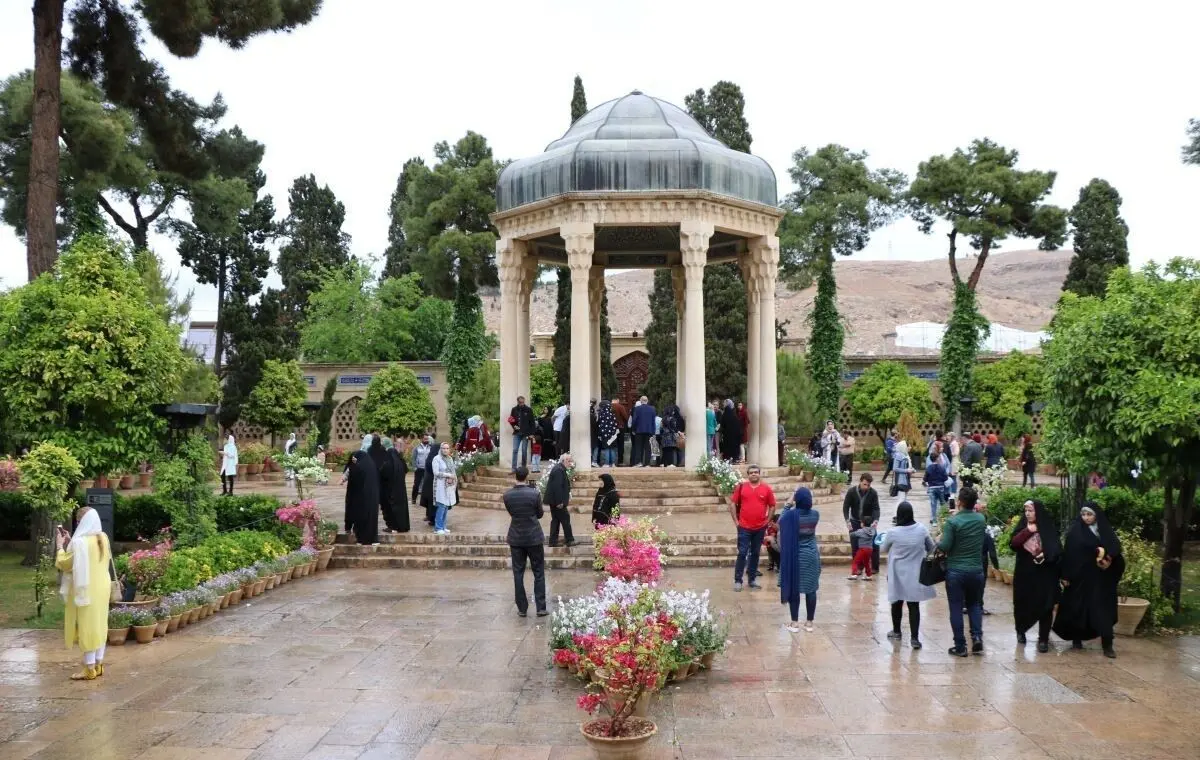 تفال به حافظ ۲۲ اردیبهشت ماه ۱۴۰۱