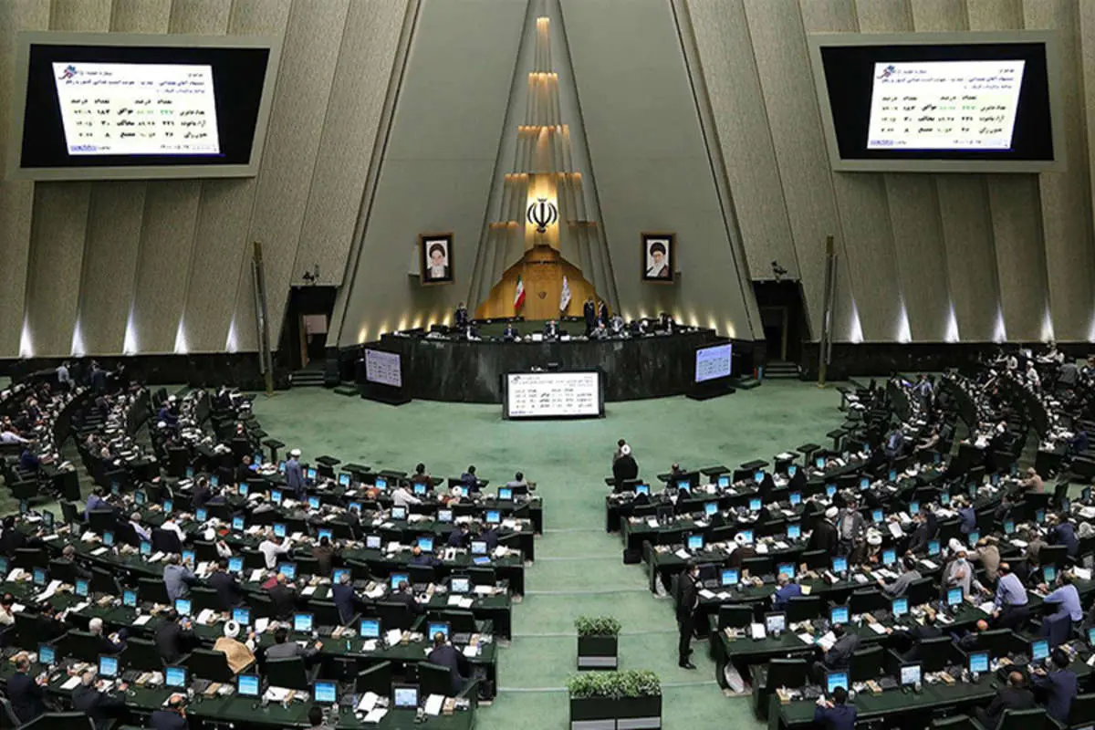 قاچاقچیان آثار باستانی در مجلس نفوذ کردهاند؟