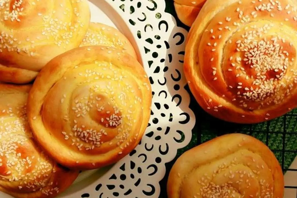 طرز تهیه نان صبحانه خانگی