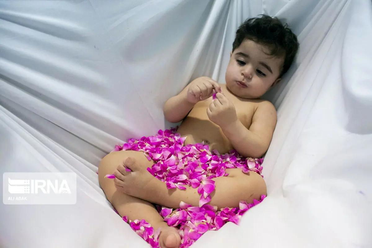 (تصاویر) آیین سنتی گل غلتان