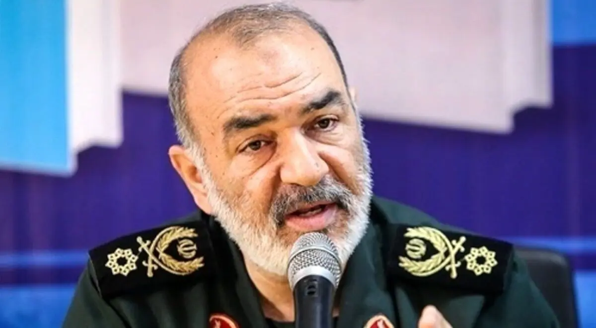 فرمانده سپاه: صدای شکستن استخوان‌های دشمن شنیده می‌شود