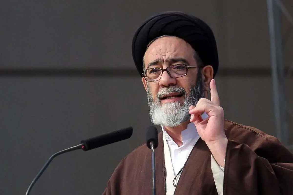 خطیب جمعه تبریز: صدای پیر شدن ایران به گوش میرسد
