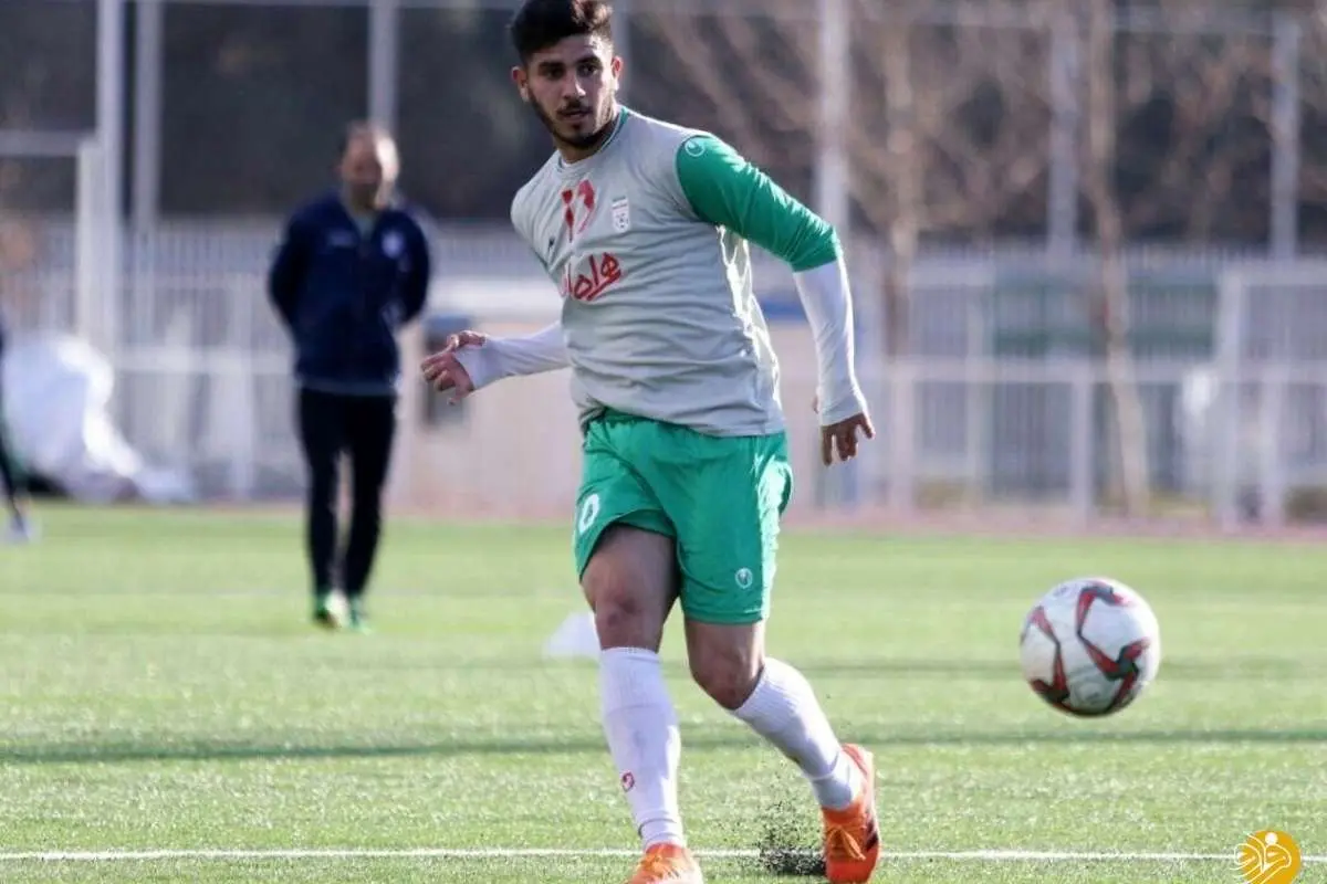 پرسپولیس با هافبک ذوب‌آهن به توافق رسید؛ خدا بنده‌لو در ترکیب یحیی؟