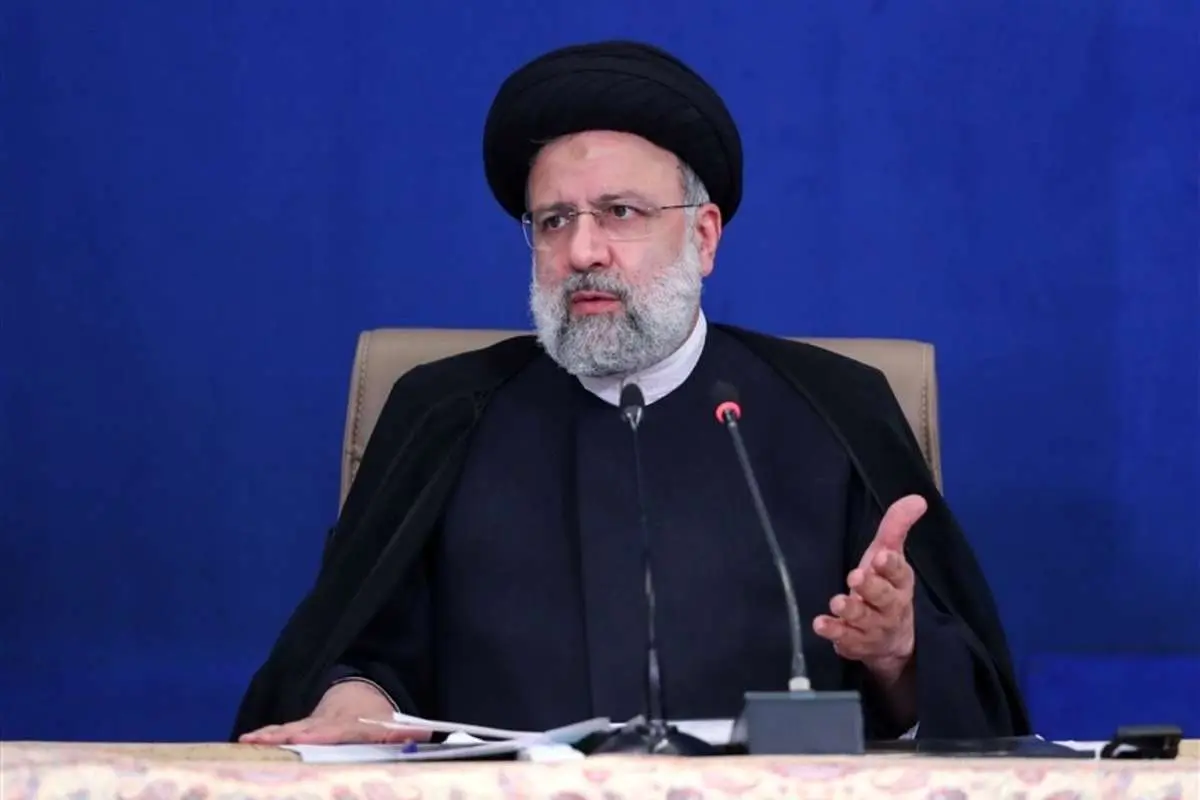 روزنامه رسالت: قرار است چه شود که رئیسی میگوید آبرویم را در دست گرفتهام؟