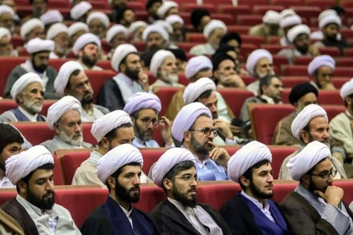 روزنامه جوان: روحانیون غالبا از زندگی بسیار سادهای برخوردارند