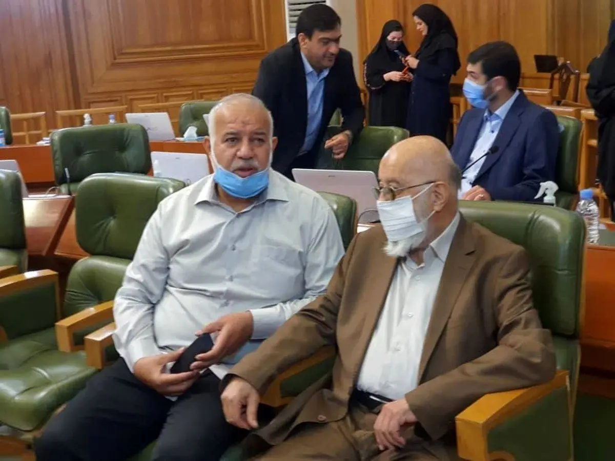 چمران پس از ۲ ماه در صحن شورای شهر حضور یافت