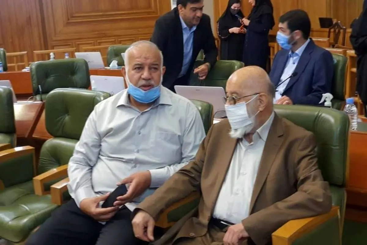 چمران پس از ۲ ماه در صحن شورای شهر حضور یافت