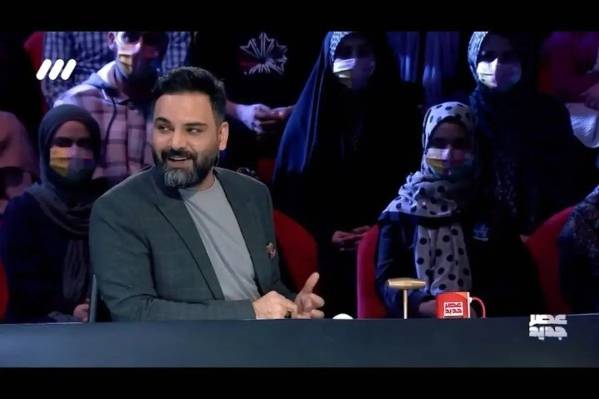 (ویدئو) شوخی احسان علیخانی با لوله‌کش خوش‌ صدای عصر جدید