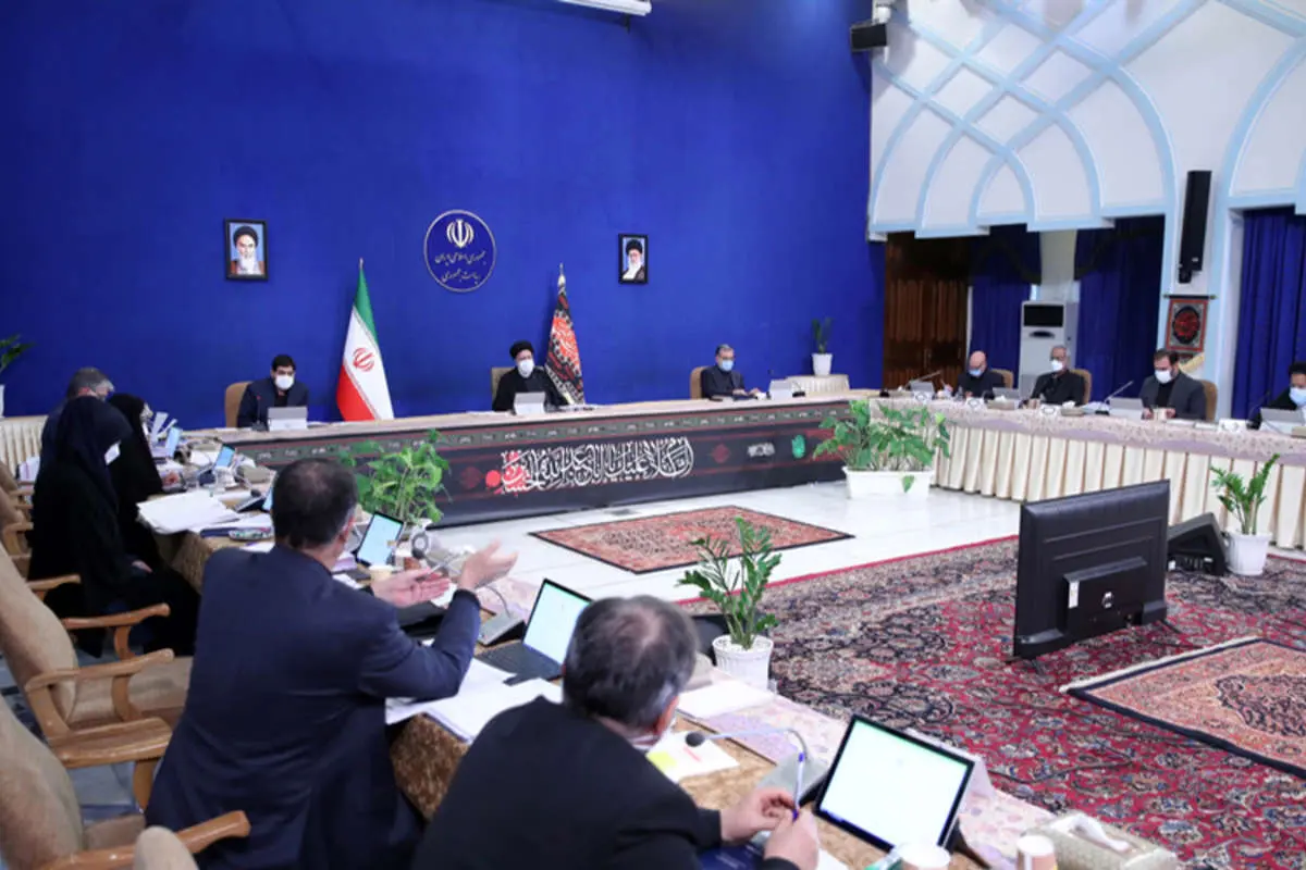 ادعای عجیب کیهان: دولت رییسی در فضای رسانهای سانسور شده!