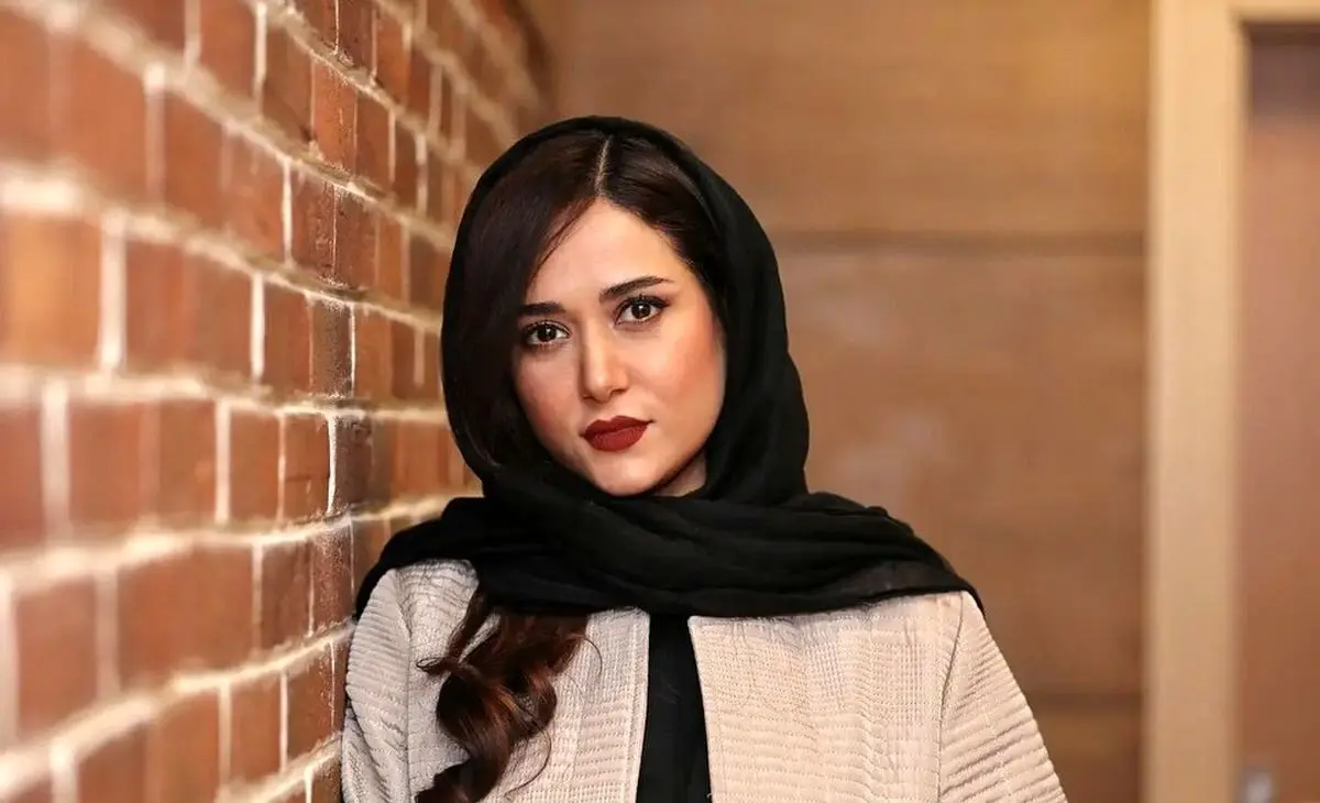 (ویدئو) صحبت کردن بامزه «پریناز ایزدیار» با لهجه بابلی
