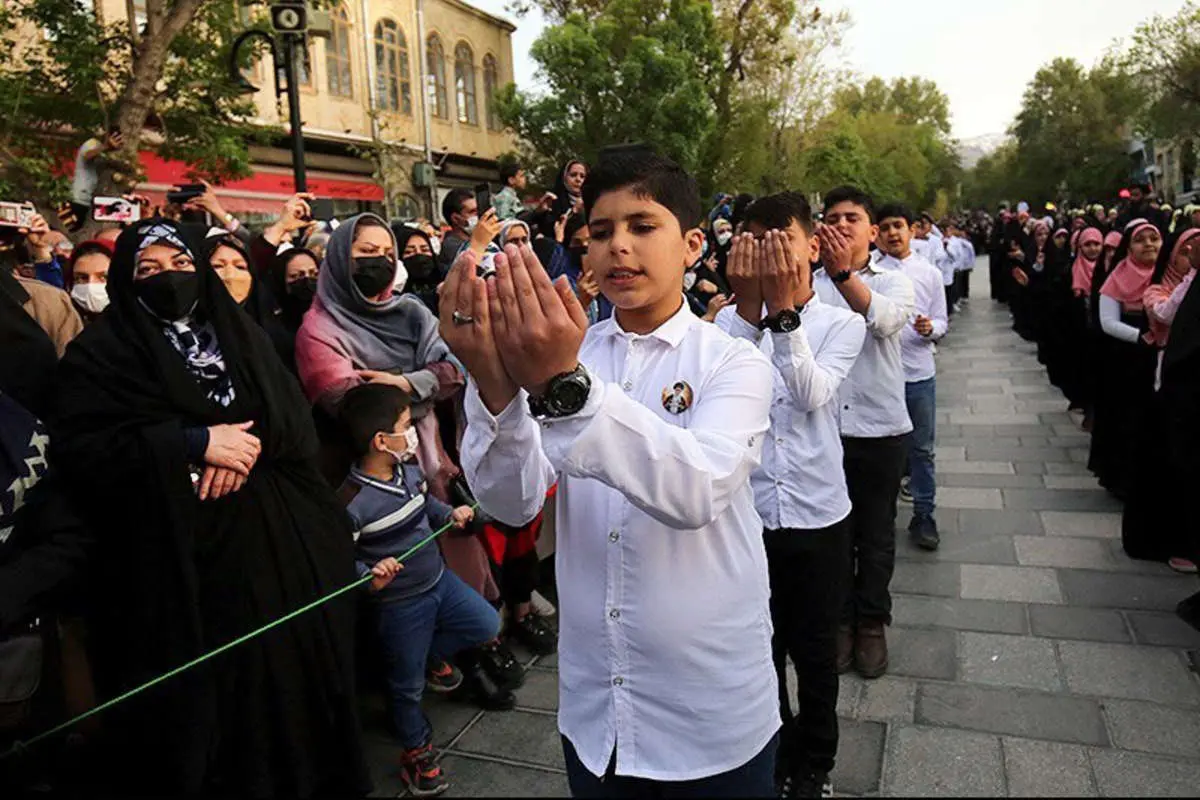 کیهان: سرود «سلام فرمانده» یک کار فرهنگی تراز بالاست