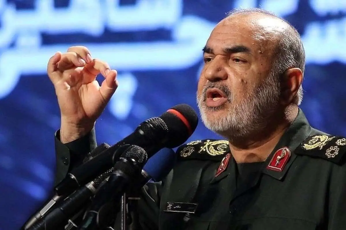 فرمانده سپاه: امروز هر شهید ما یک شاهنامه است