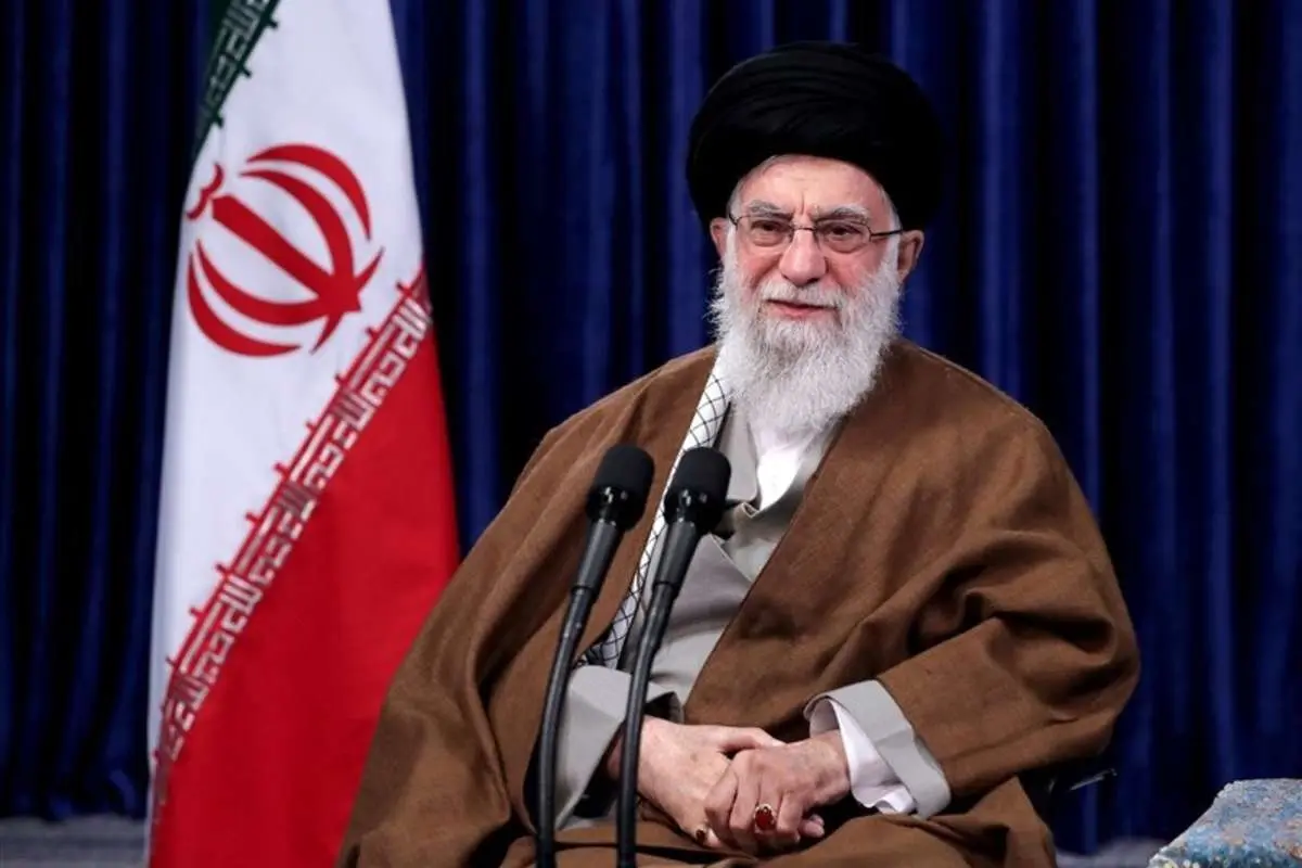 رهبر انقلاب: مخاطب اول در هر یک از عرصههای جهادی روحانیت است
